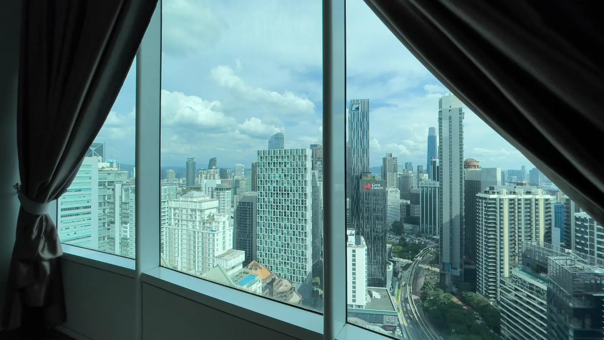 Vortex Suites Klcc By Dela Kuala Lumpur Apartment